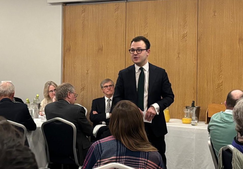 Annabelle Sanderson 💜🤍💚 tweet media