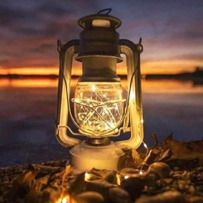 Night 🌙
Tonight breathe deeply.
You made it through another day.