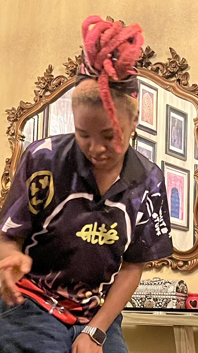 reespect tweet media