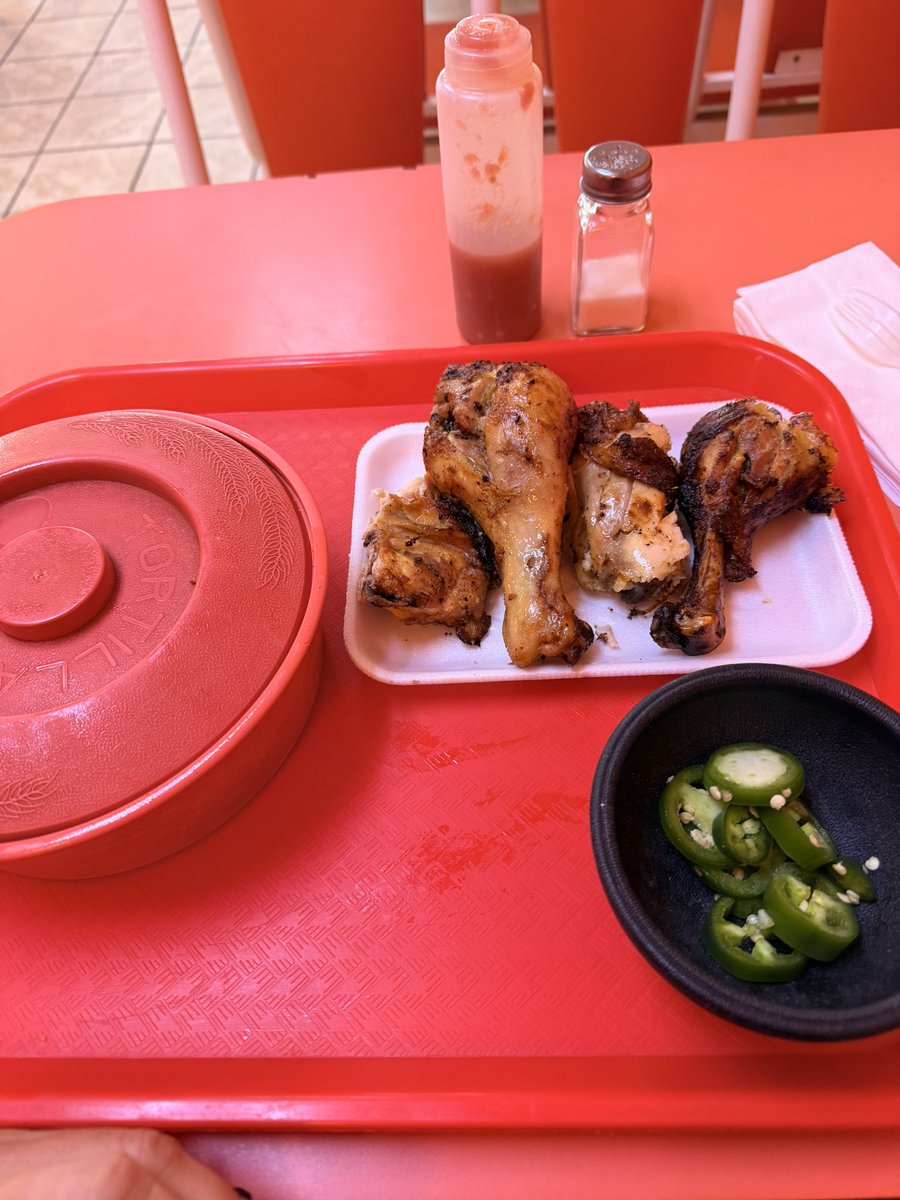 RedSeaWalker tweet media