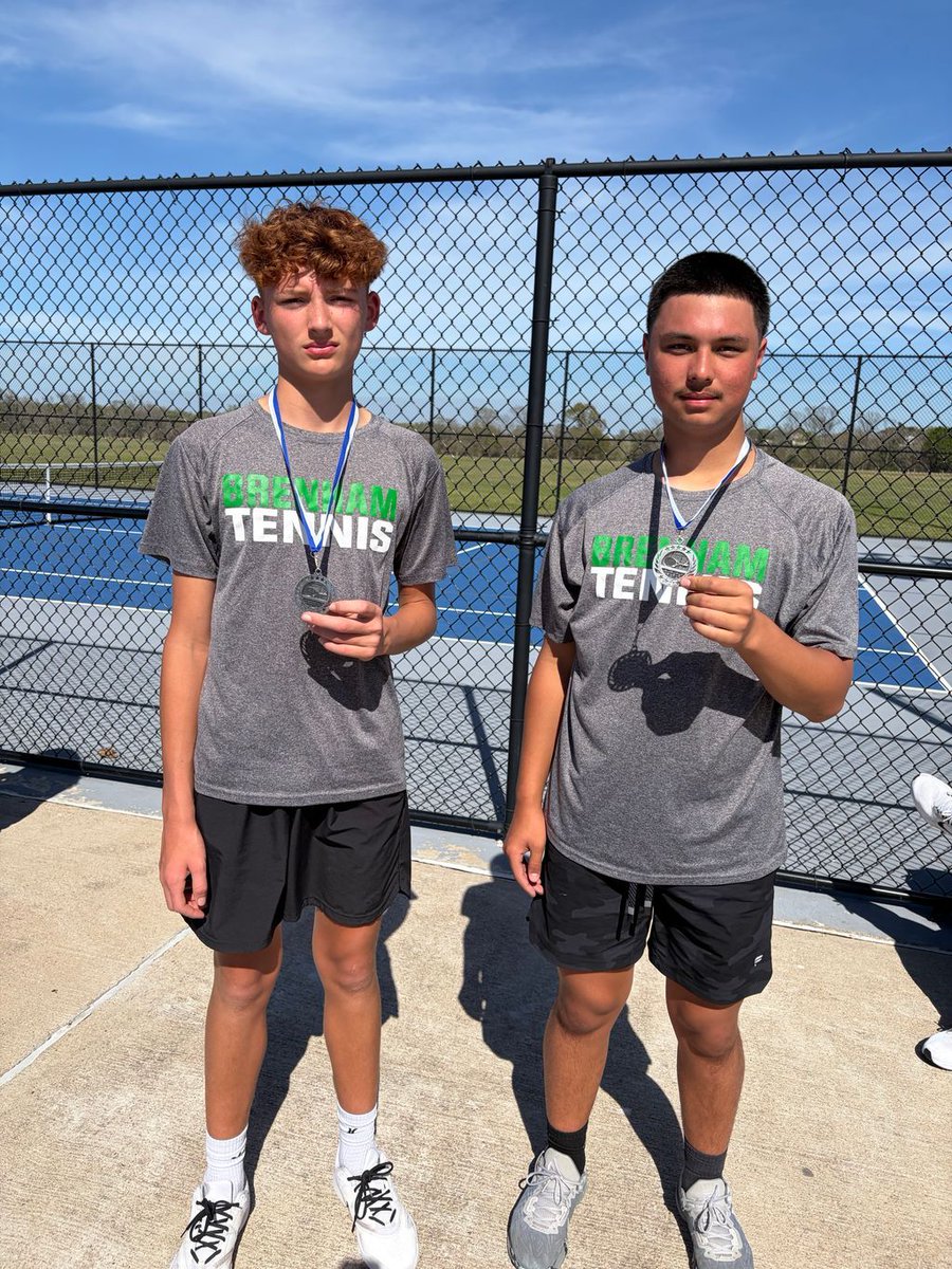 BrenhamISD's tweet photo. 🎾🏆 Cub Tennis Results 🏆🎾

• Madilyn Schaper – 3rd, Varsity Girls Singles (Montgomery)
• Maddison Molitor – 3rd, JV Girls Singles (Navasota)
• Tynes Williams &amp; Rebel Hord – 2nd, JV Boys Doubles (Navasota)
• Rehan Shahzad – 2nd, JV Boys Singles (Navasota)

Great work! https://t.co/h0G3sz5ZCl