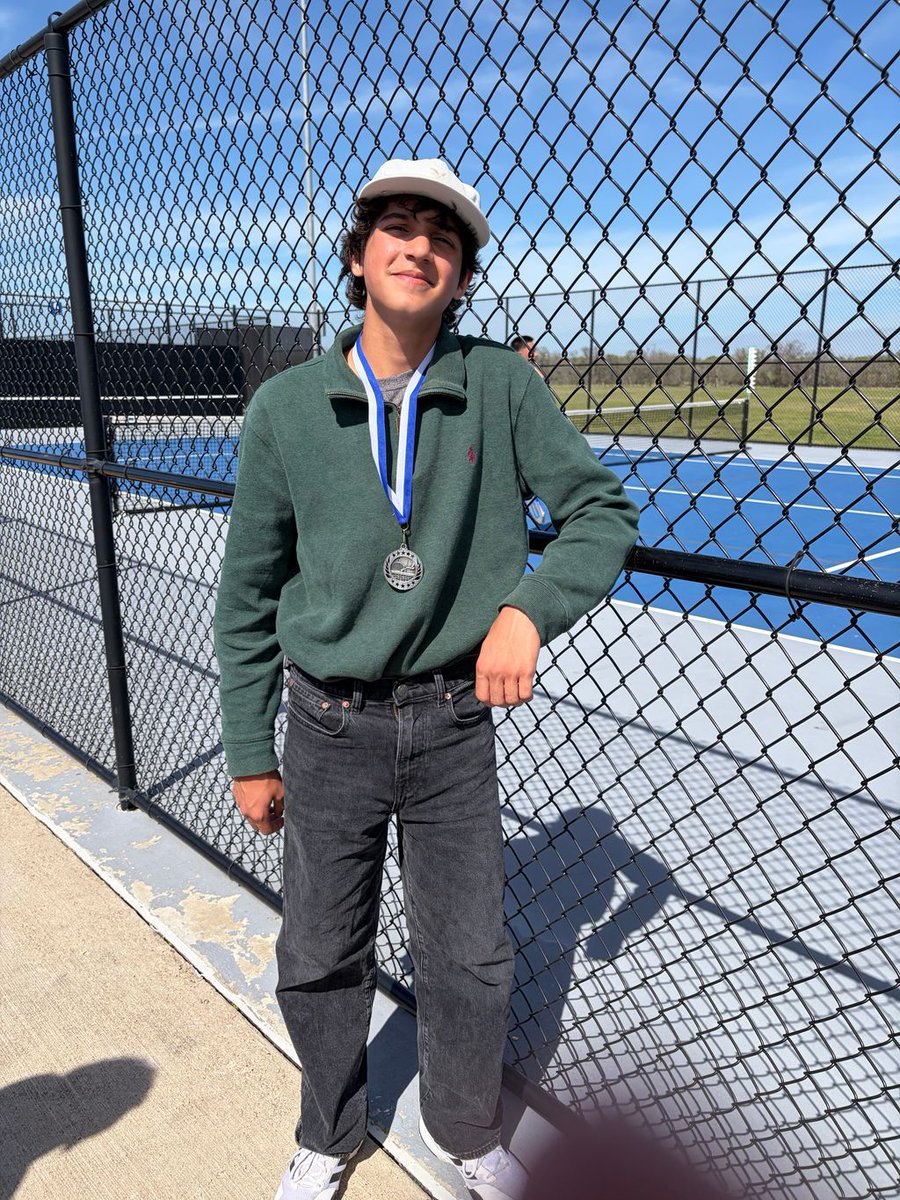 BrenhamISD's tweet photo. 🎾🏆 Cub Tennis Results 🏆🎾

• Madilyn Schaper – 3rd, Varsity Girls Singles (Montgomery)
• Maddison Molitor – 3rd, JV Girls Singles (Navasota)
• Tynes Williams &amp; Rebel Hord – 2nd, JV Boys Doubles (Navasota)
• Rehan Shahzad – 2nd, JV Boys Singles (Navasota)

Great work! https://t.co/h0G3sz5ZCl