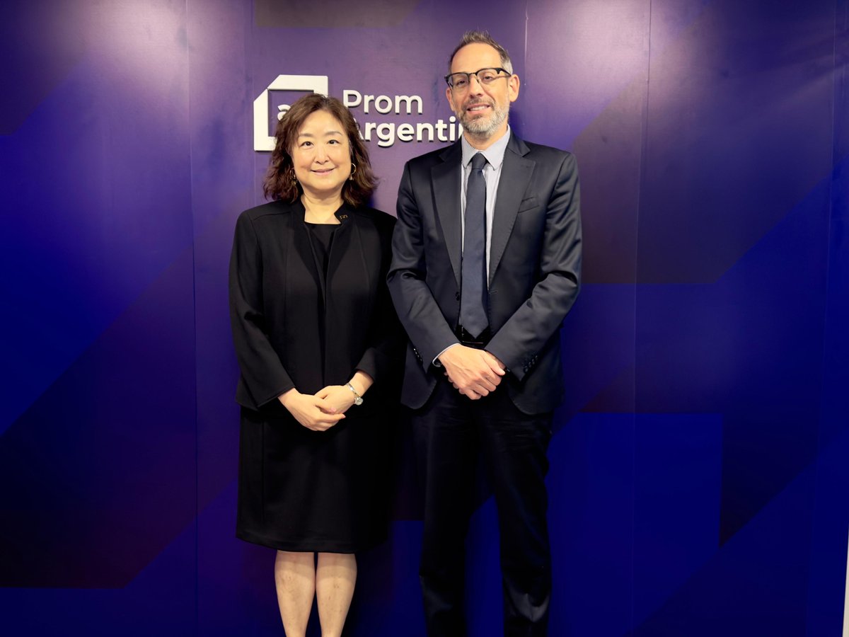 PromArgentina tweet media