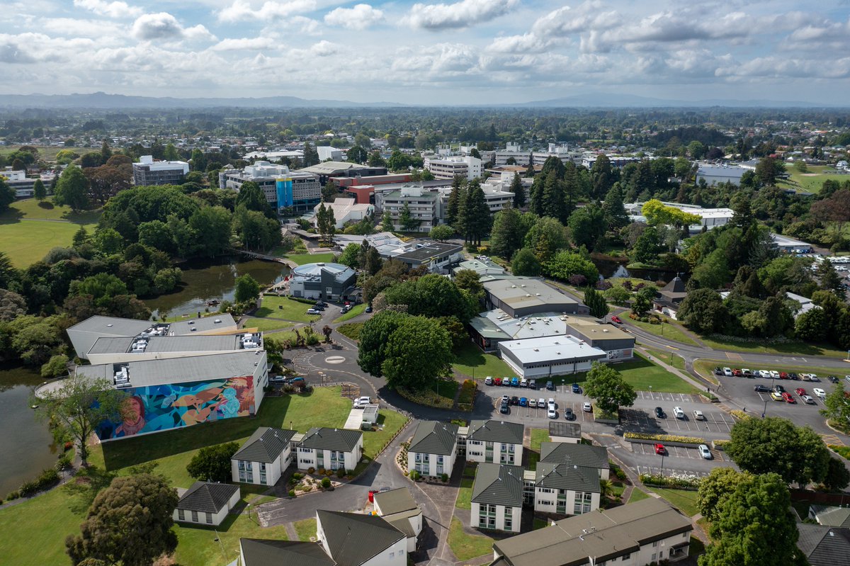 HigherEdJobs tweet media