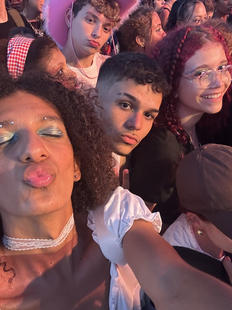 Sabrina Access tweet media