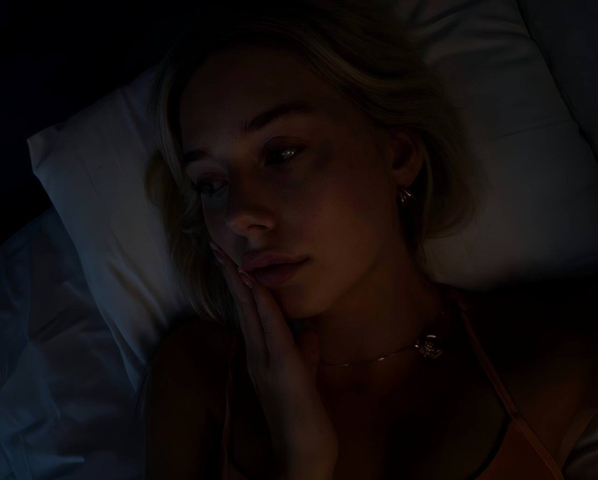 Isabella0972's tweet photo. Long nights bring many dreams #Dream https://t.co/f58syhWhUE
