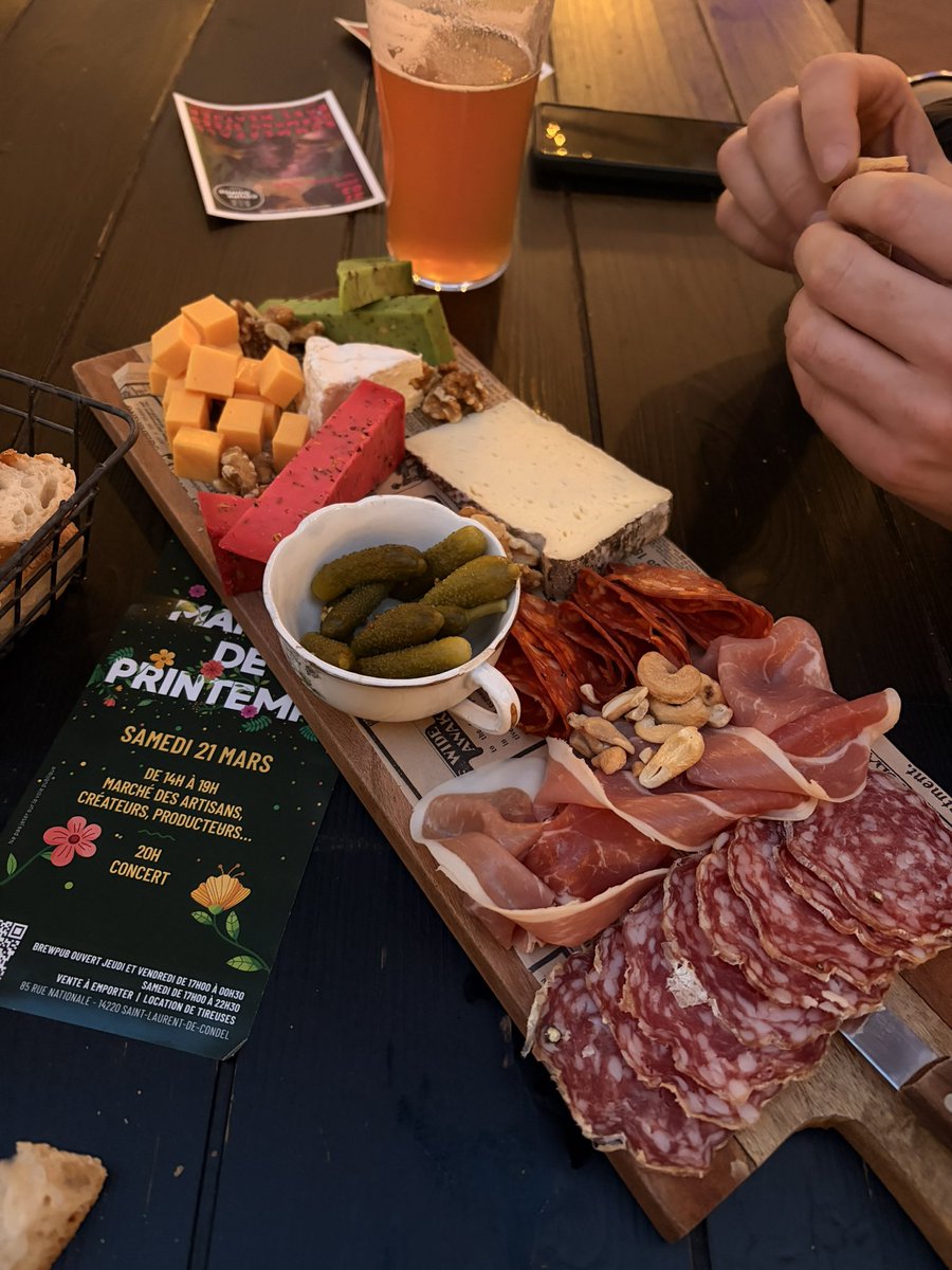 ❄️𝚈𝚊𝚗𝚗❄️ tweet media