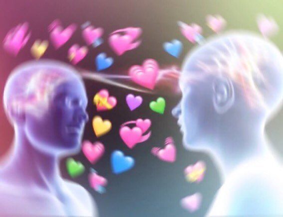 Thora ♠ tweet media