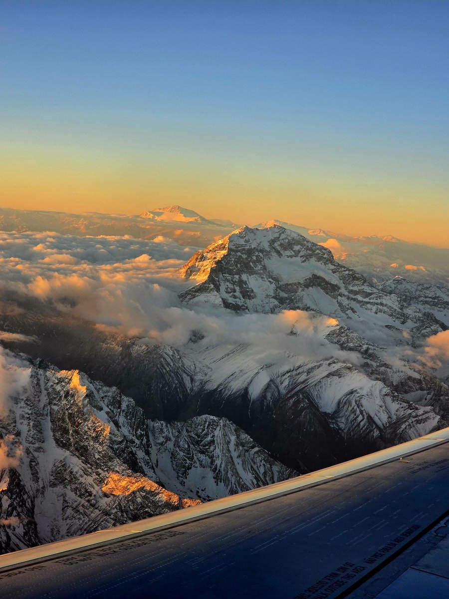 <a href="/CapLaloVargas/">Datos Aeronáuticos ◽</a>