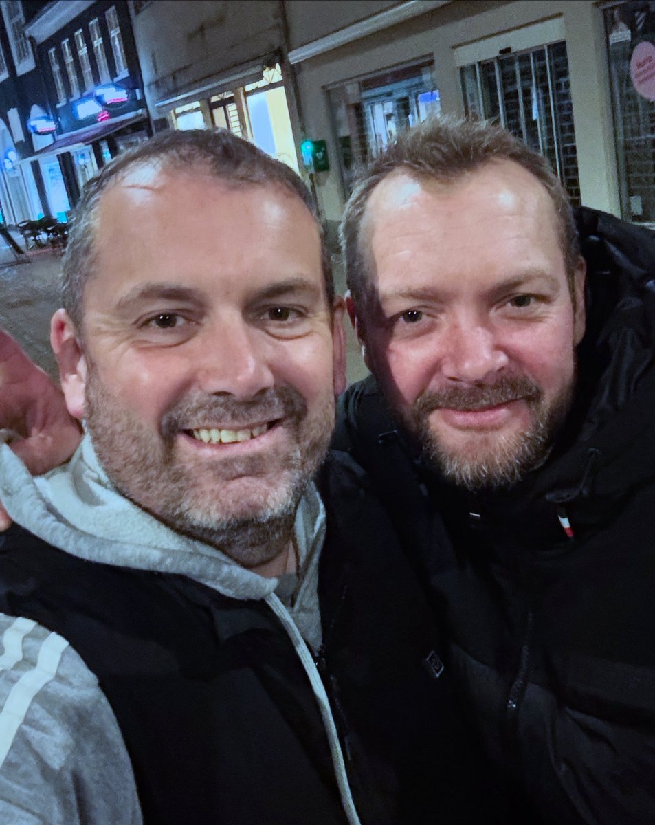 Des Oldham tweet media