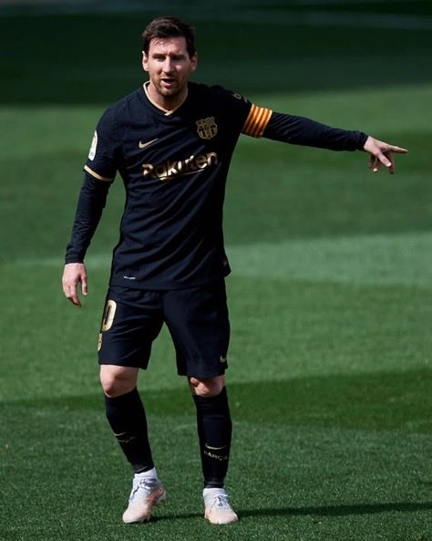 Messineta tweet media