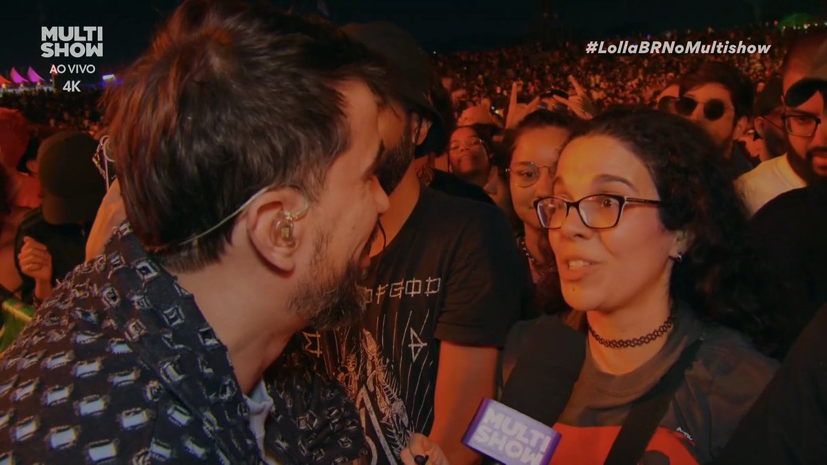tracklist's tweet photo. NUNCA É DEMAIS! Na grade do #LollaBR 🇧🇷, fã do Interpol revela, em entrevista ao Multishow:

"Já sou veterana do Interpol, é o meu 27º show deles!"

#TrackNoLolla https://t.co/4XeFOLxtXu