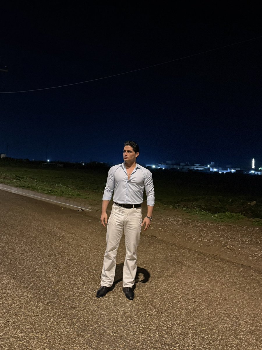 m.reşgerî☀️ tweet media