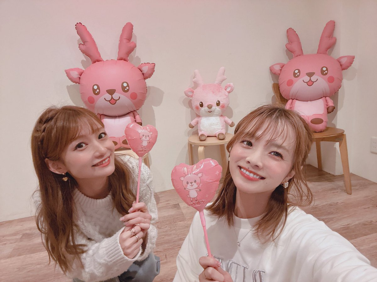 point_party_'s tweet photo. おはよー！🎀

昨日はありがとう🩷イワシカちゃんに囲まれて💐 https://t.co/KP3GaeORy8