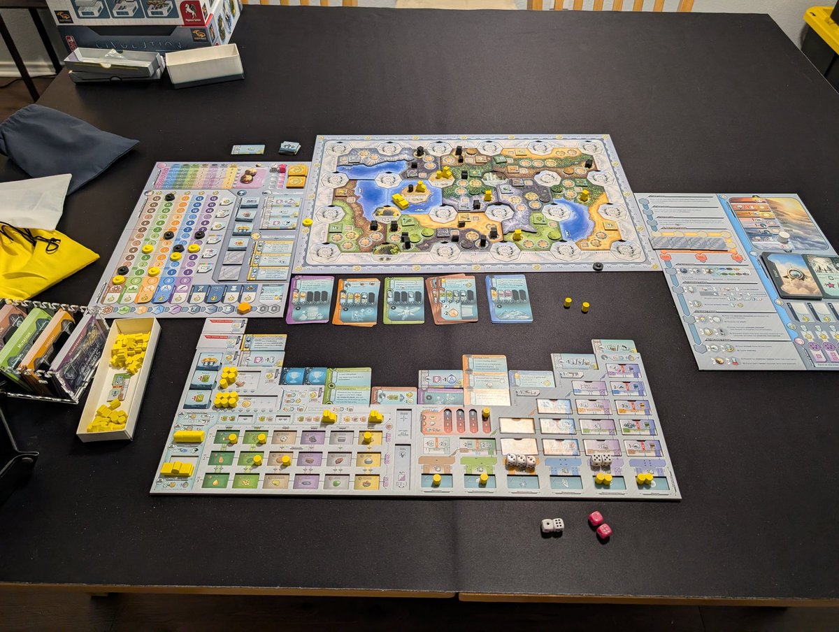 Platinum Hits tweet media