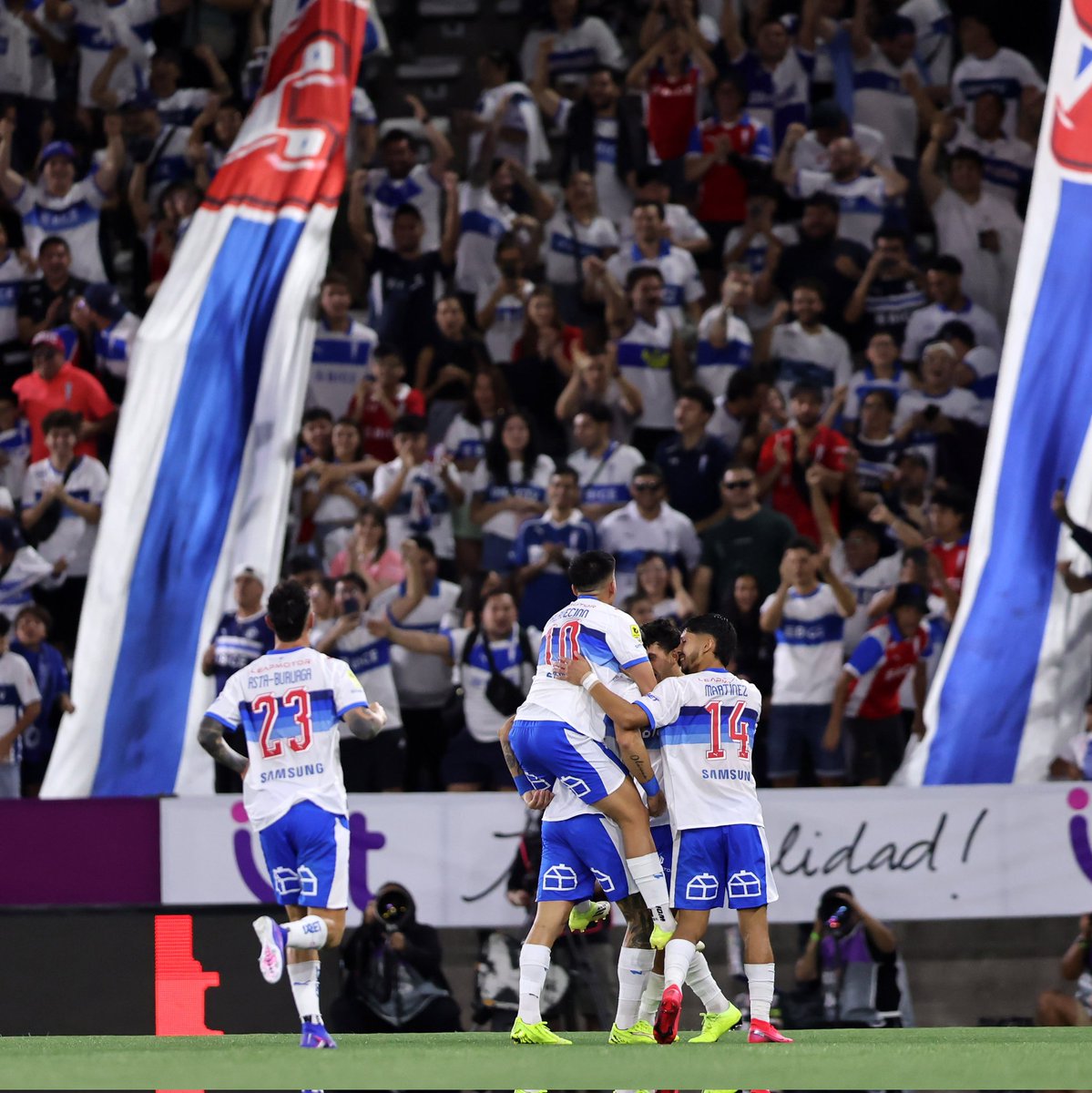 Universidad Católica tweet media