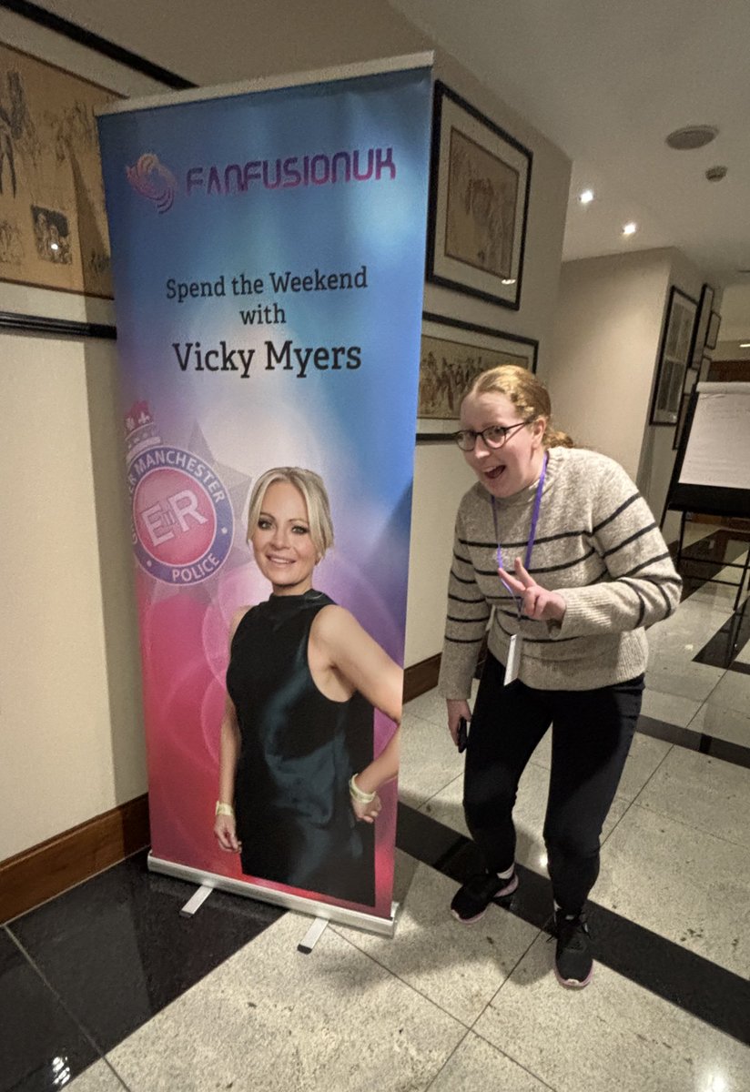 Katie 🌈 | 26 tweet media