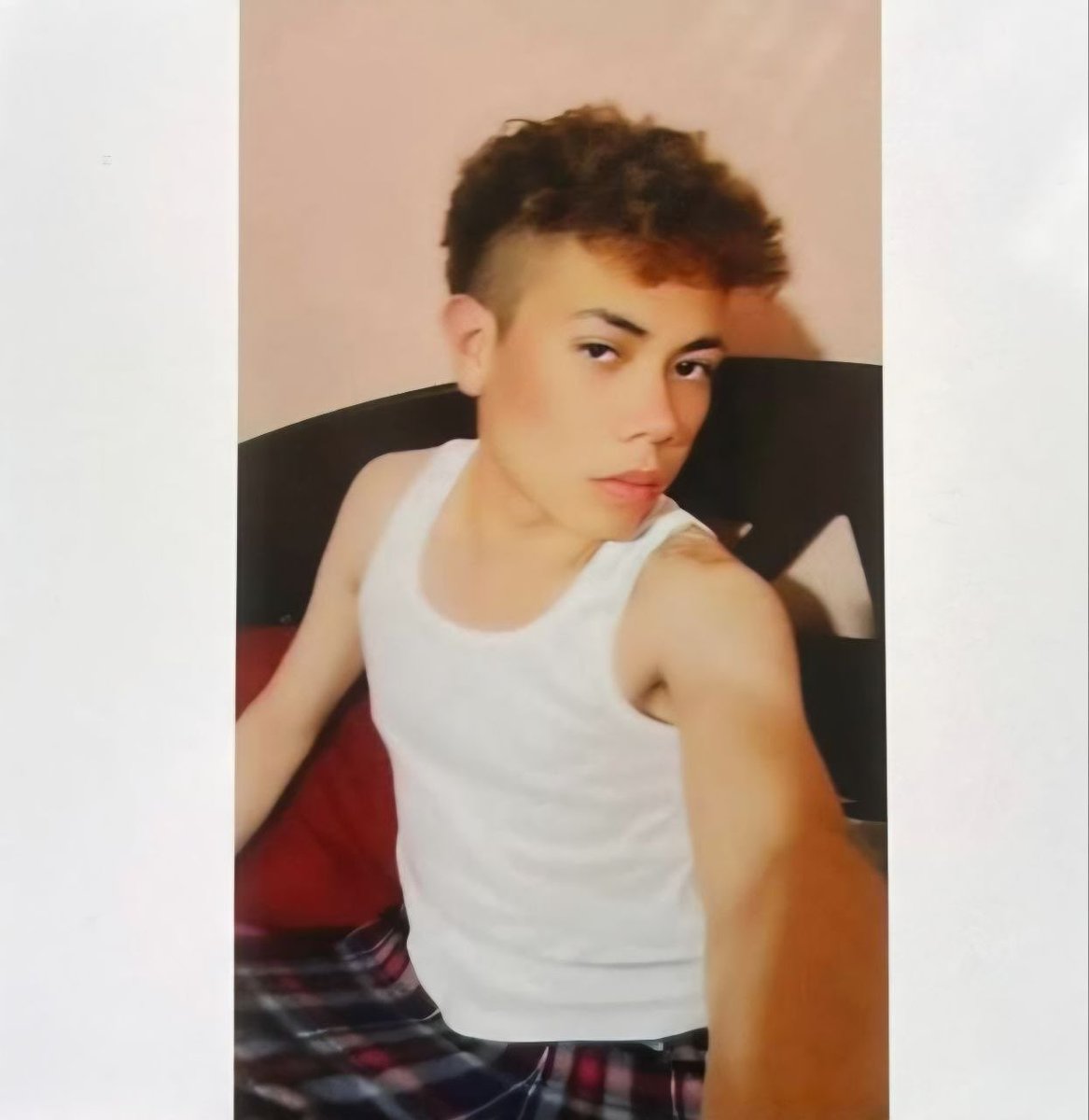 Alex_Exxx tweet media
