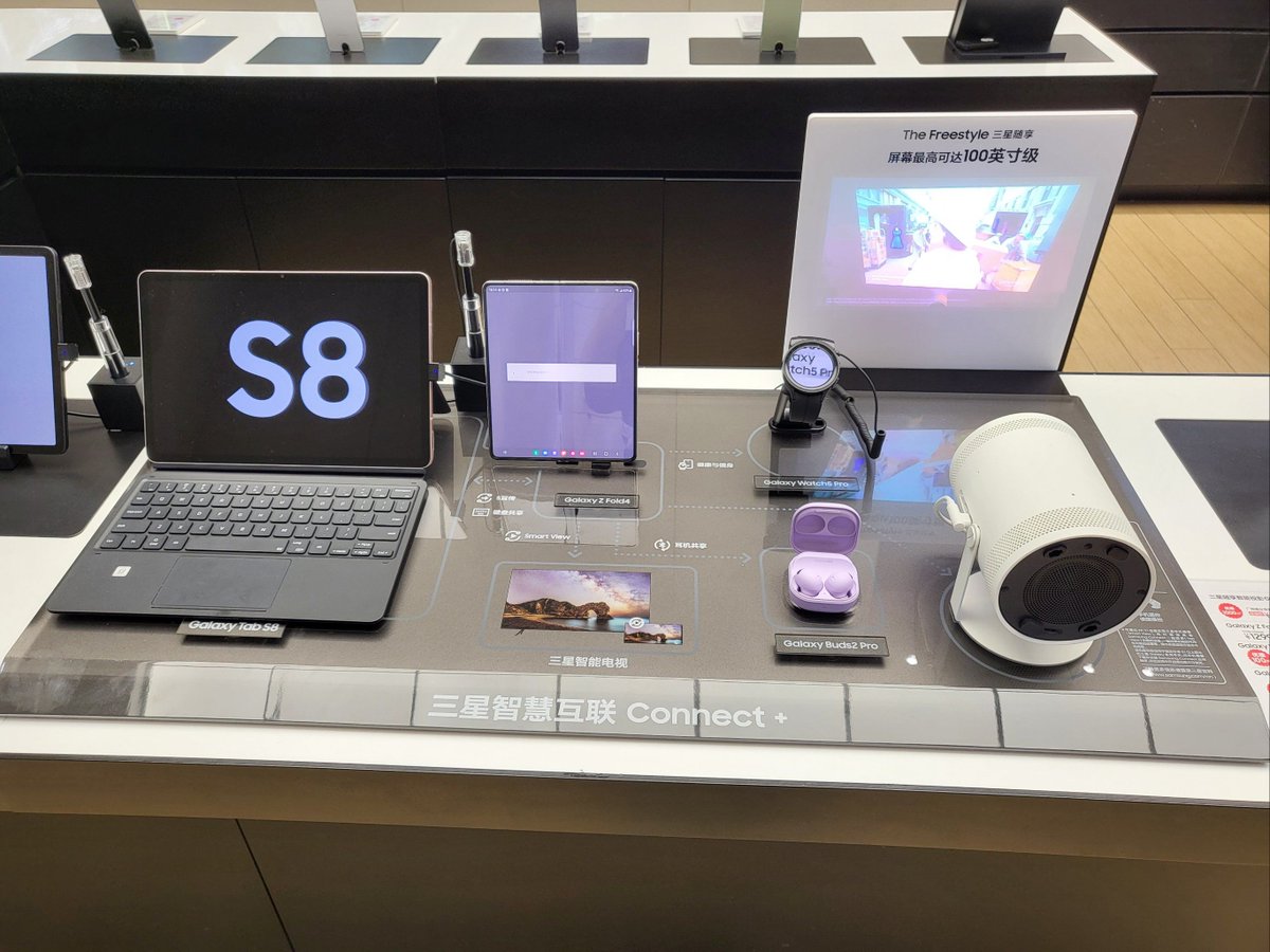 sariwaty melati tweet media