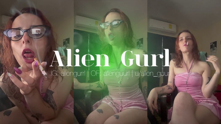 smokey alien 👽 tweet media