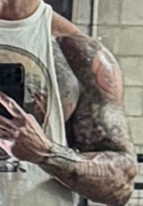 Ghost of Madness 2077 tweet media