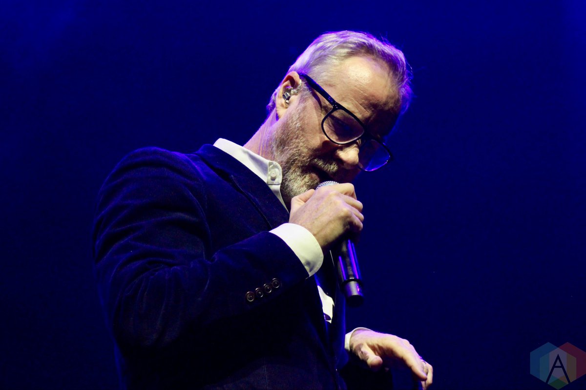 Aesthetic_Mag's tweet image. Photos: Matt Berninger, Hannah Georgas at Massey Hall. #thenational #indierock #mattberninger #toronto tinyurl.com/ywcyspx5