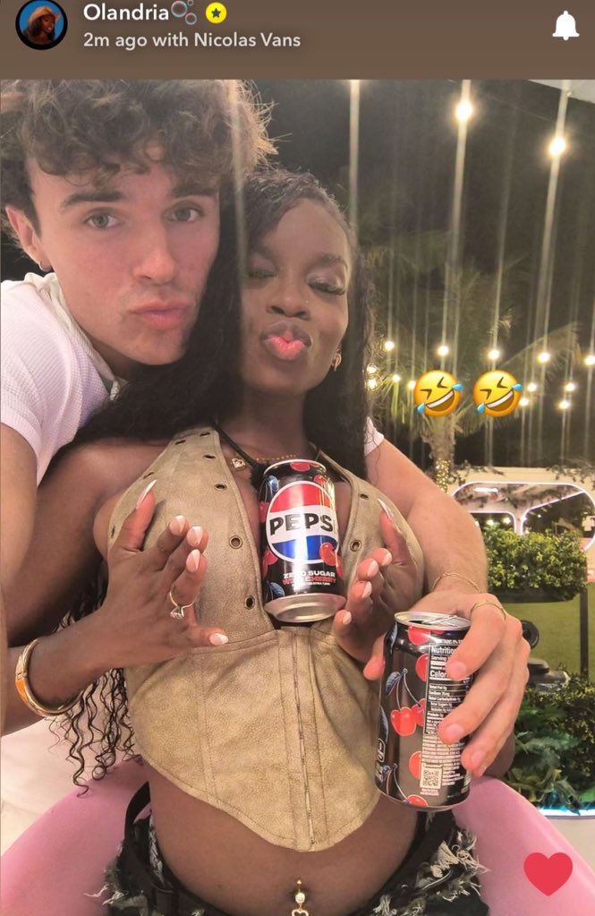 whois_ttamara tweet media