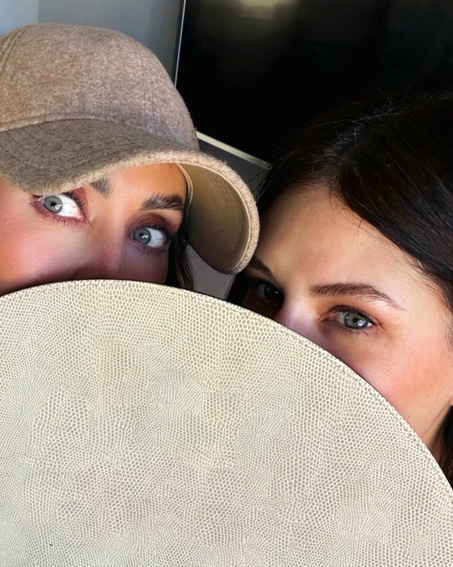 Old Pics Anahí 📸 tweet media