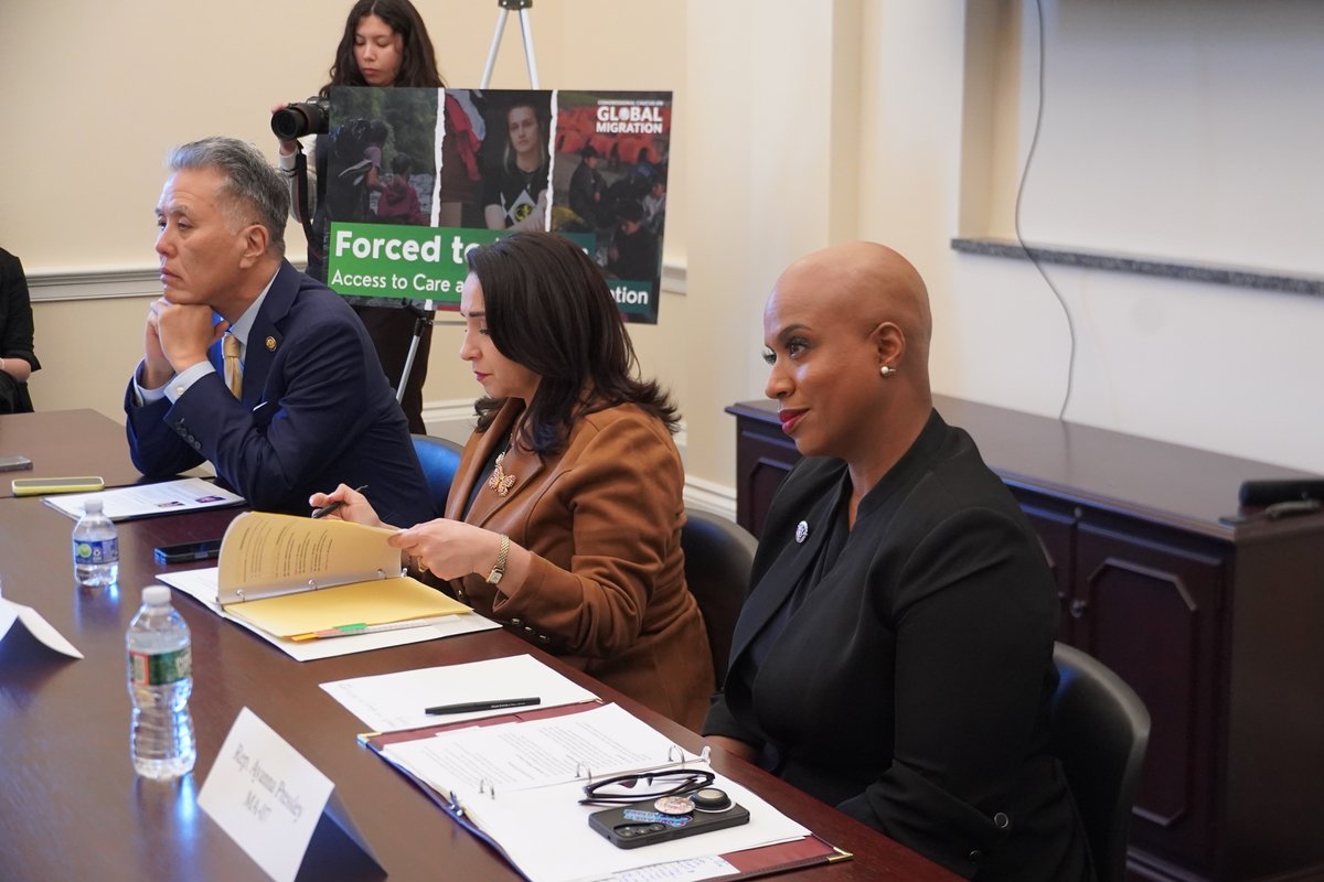 Congresswoman Ayanna Pressley tweet media