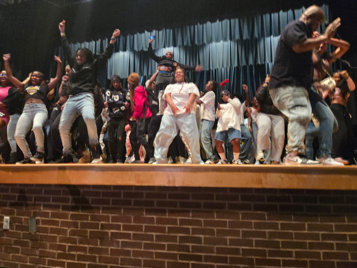 Whitney Green tweet media