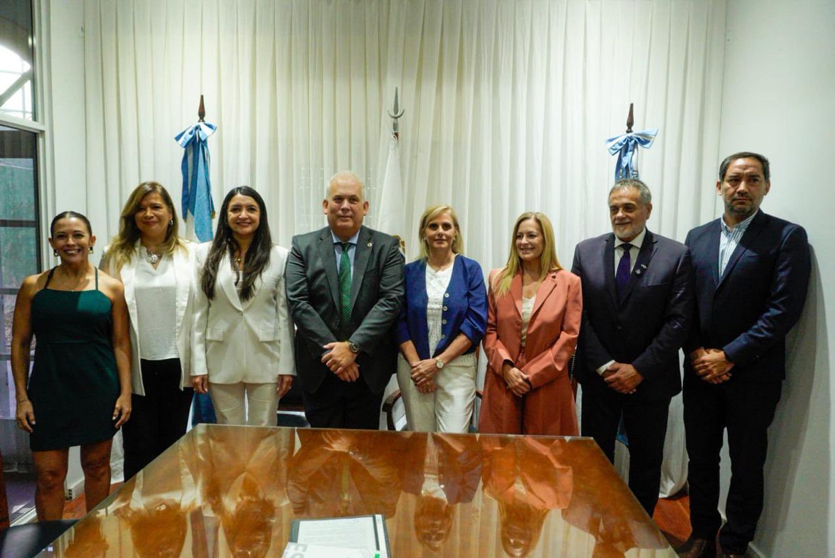 Ariel Puy Soria tweet media