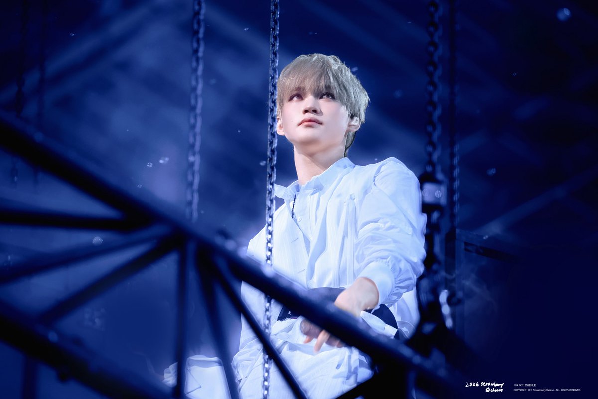 Strawberry_CL_'s tweet photo. 260320 ⛓️
#천러 #辰乐  #CHENLE #NCTDREAM https://t.co/gWj6oY6tH2