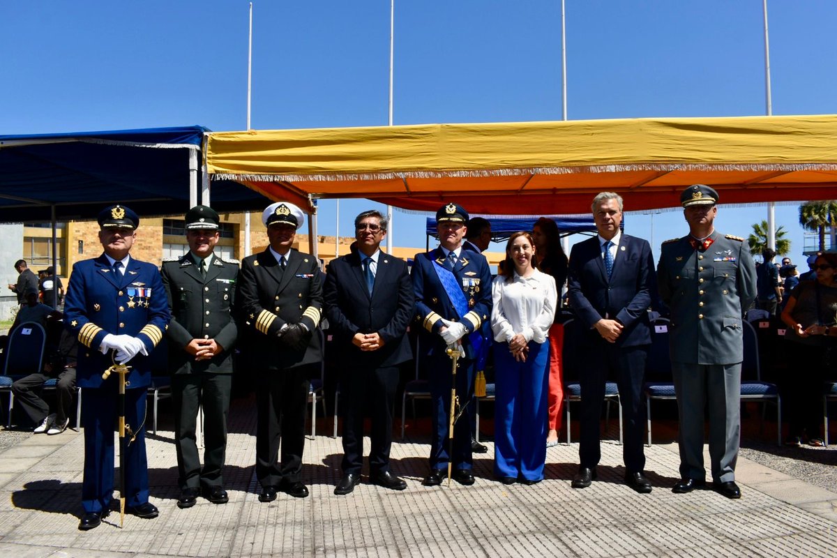 Fuerza Aérea de Chile tweet media