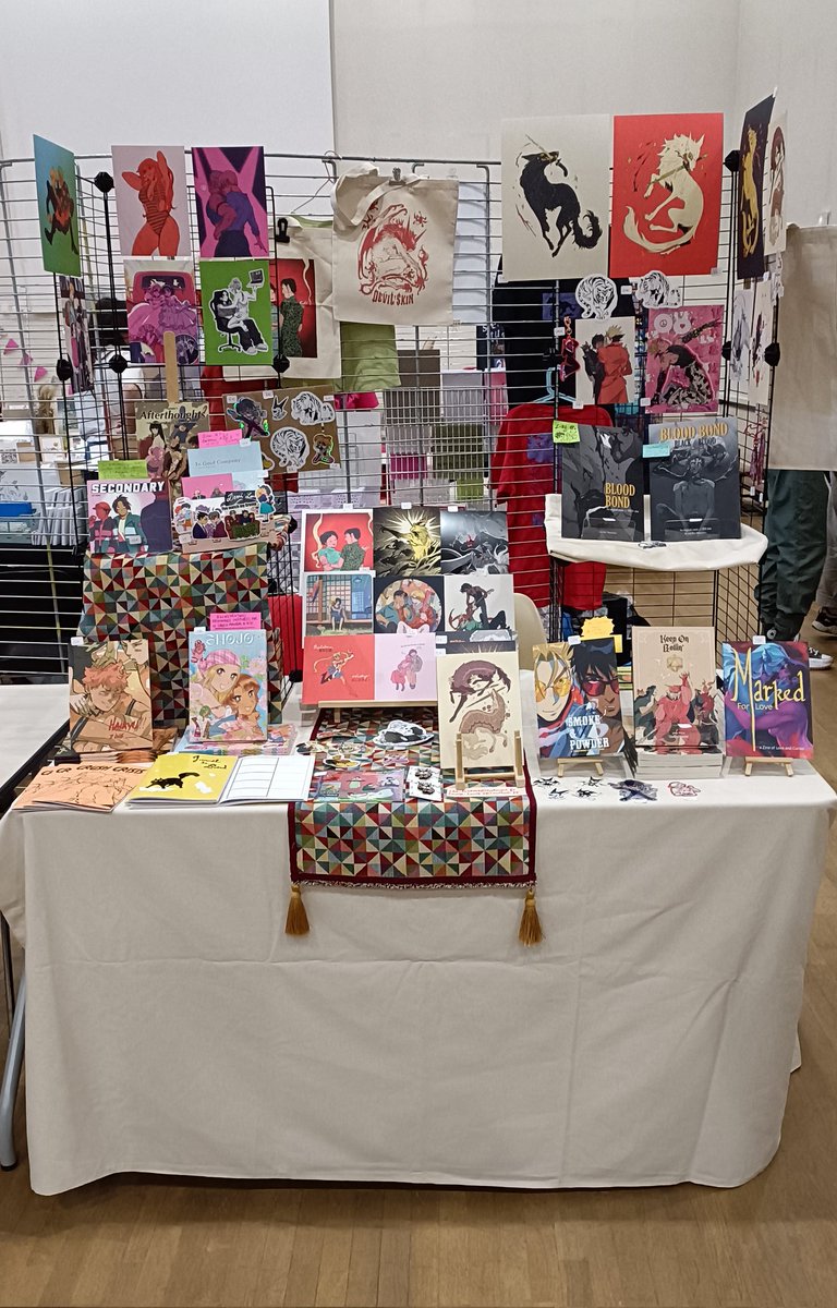 ✨Louise✨ Garden Party Montreuil incoming... tweet media