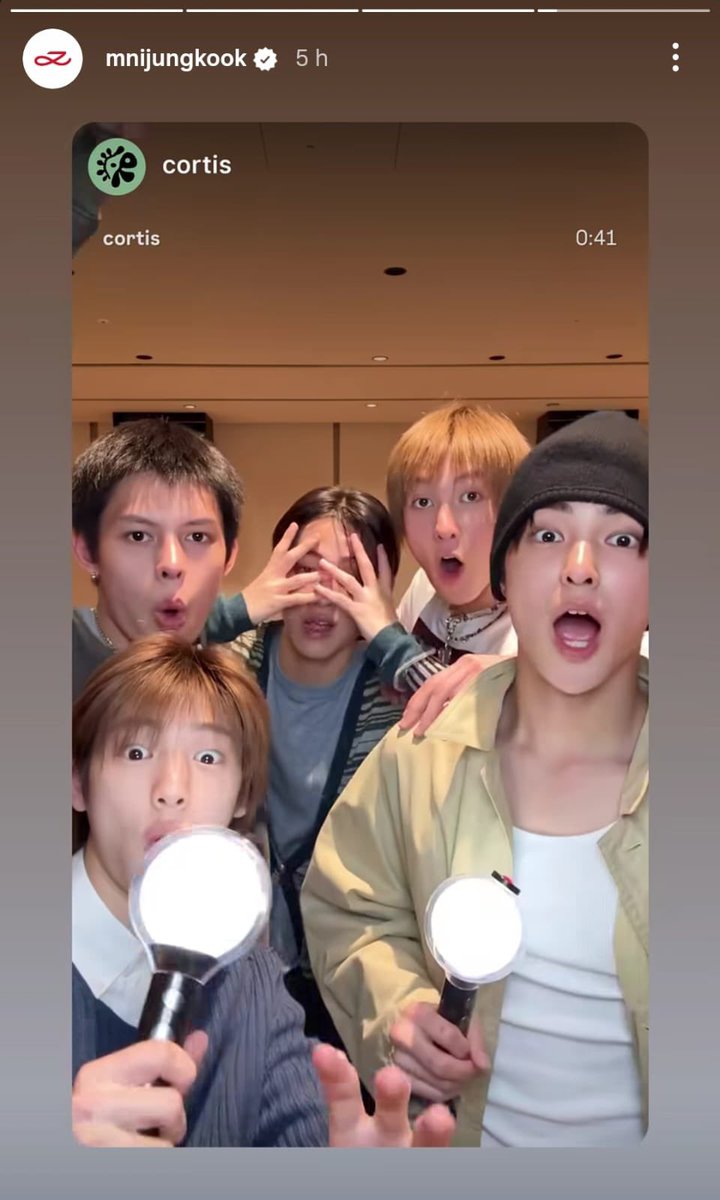 #IG • JK via story

Jungkook repostou o reels do CORTIS