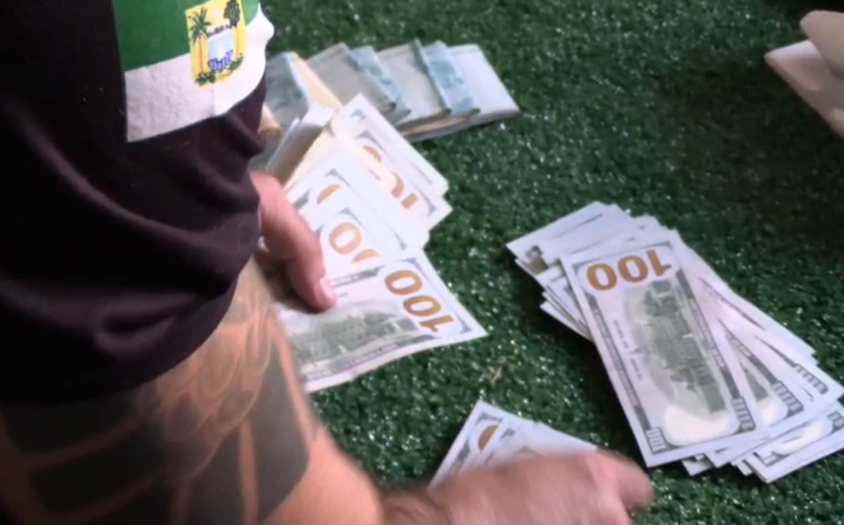 Sargento da PM e empresário são presos suspeitos de extorsão e agiotagem na Grande Natal glo.bo/fgy1a0e