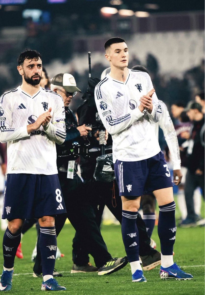 Benjamin sesko tweet media