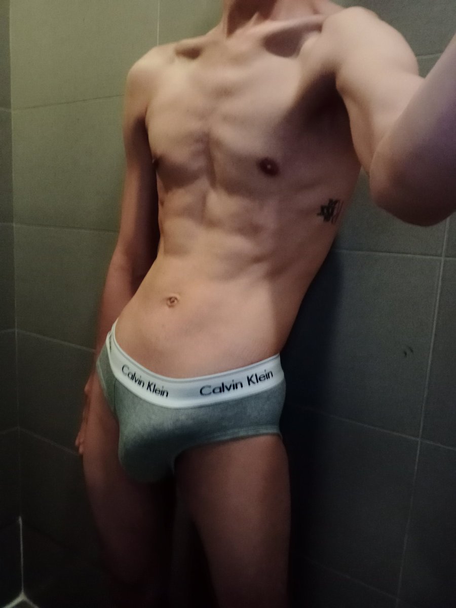 Barebender tweet media