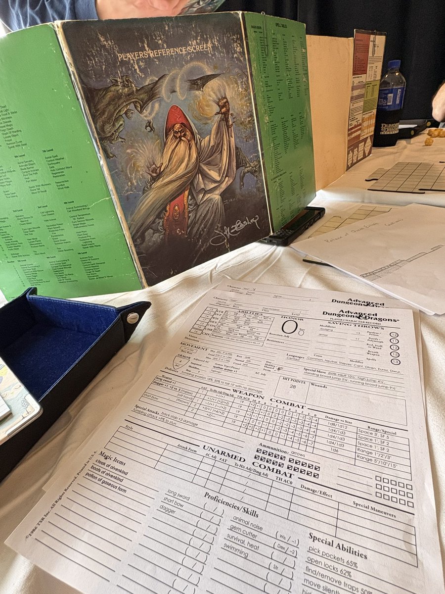 Eric Menge tweet media