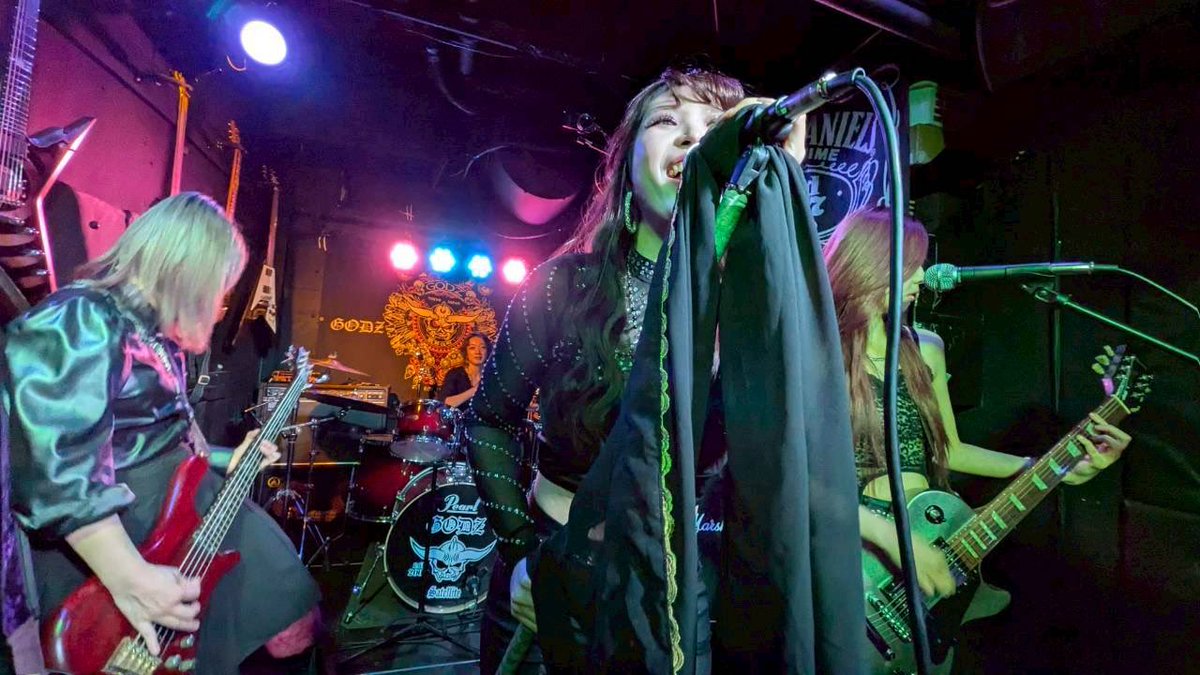 Lisa@Venus tweet media