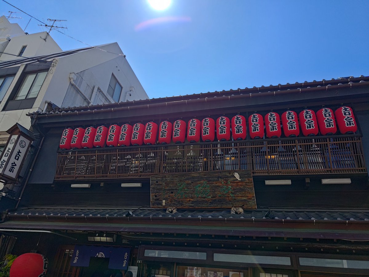 yuki33me's tweet photo. 流石のよっそう、激並びである https://t.co/0StIofmscg