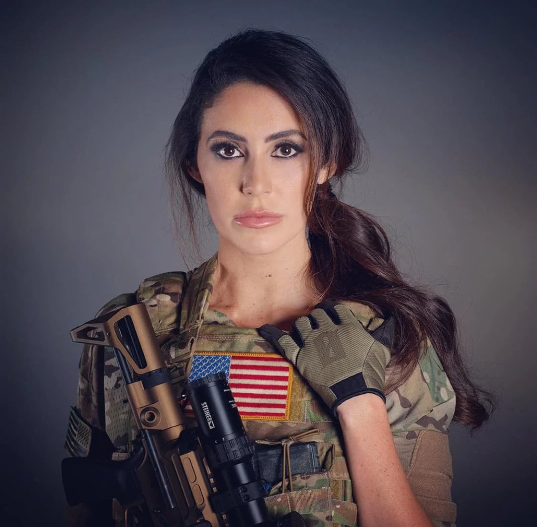 LarryFinksBunkerMate tweet media