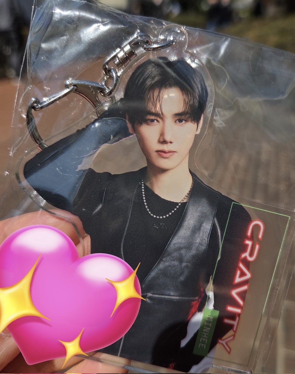 CRAVITY 交換 BLAST OUT アクキー

【譲】ミニ（画像）

【求】ウォンジン

本日21日東京会場手渡希望、郵送も可能です
お探しの方、いらっしゃいましたらリプorDMにてご連絡ください🙏