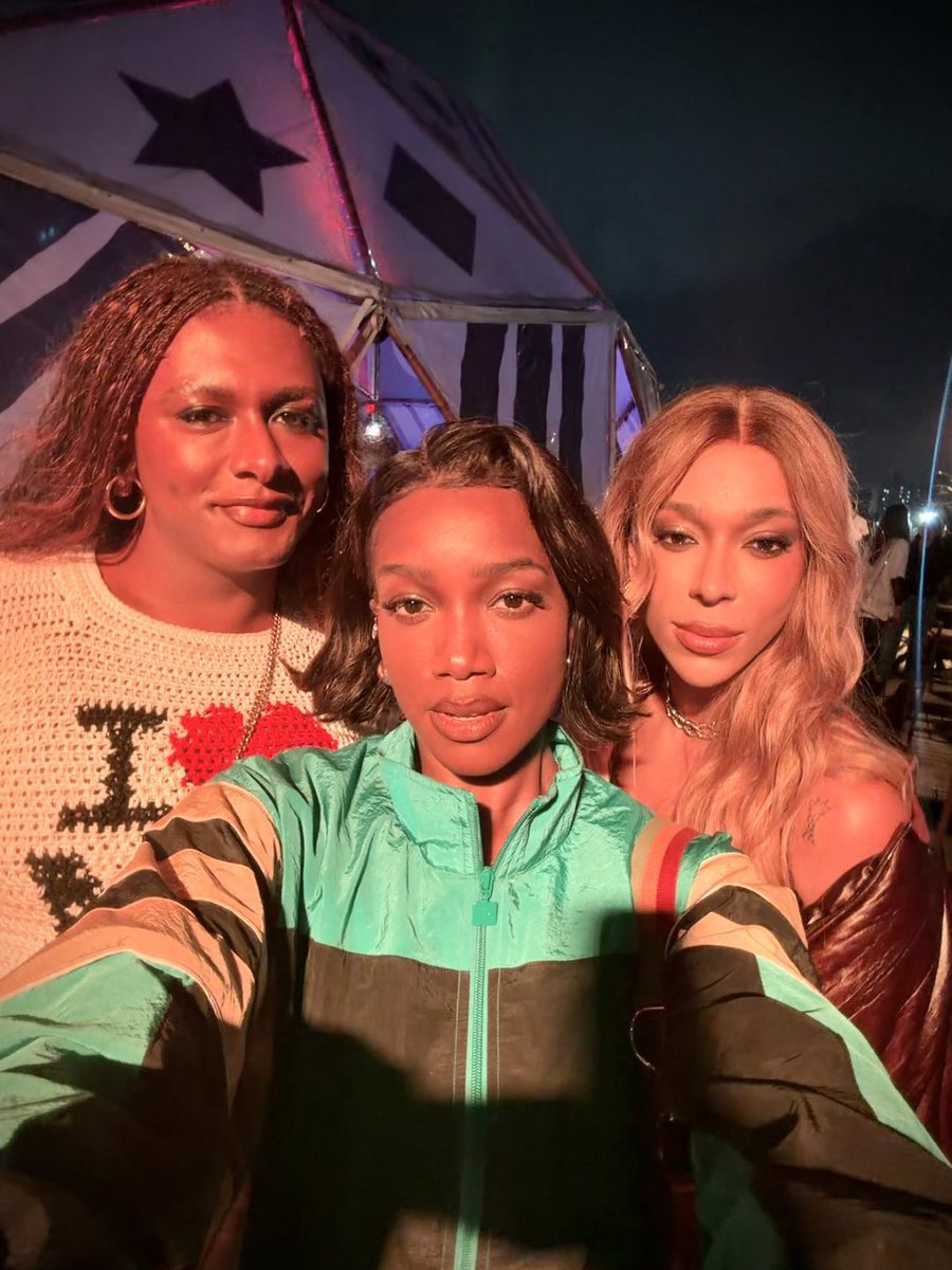 QG Da Liniker tweet media