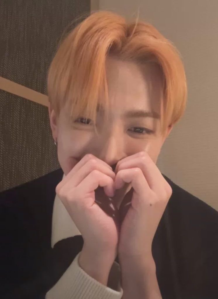 yournoona saw Ateez tweet media