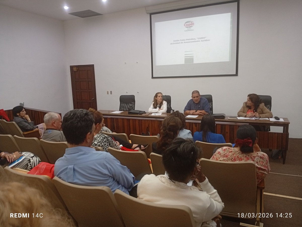 Cubapetroleo1's tweet photo. ⚖️ #CUPET acogió un encuentro de juristas de las Organizaciones Superiores de Dirección Empresarial. Fructífero diálogo sobre el rol del jurista en el entorno empresarial cubano. Presentes: Rosabel Gamón Verde, ministra de Justicia,  y @EdreyRochaG,  director general de CUPET. https://t.co/jIUjfa8CGf