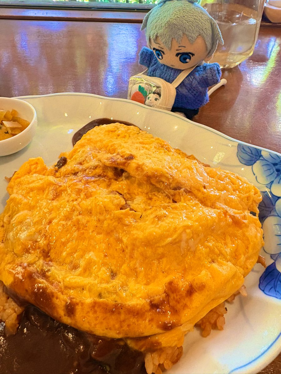 とした tweet media