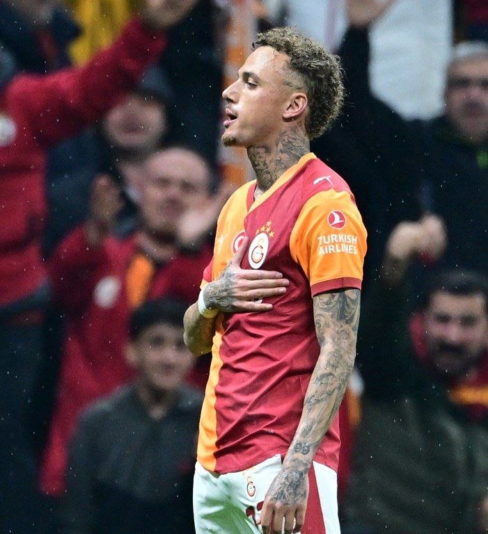 Noa Lang, Hollanda Milli Takımı kadrosuna çağrıldı.