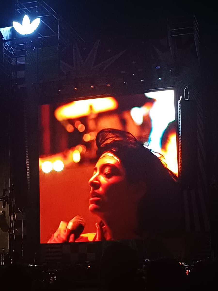 UMusicColombia's tweet image. Too much 🫶🏻❤️‍🔥 @lorde @Festereopicnic_ 
#lorde #fep