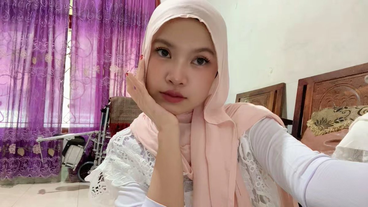 olap☃️ stress skripsi tweet media